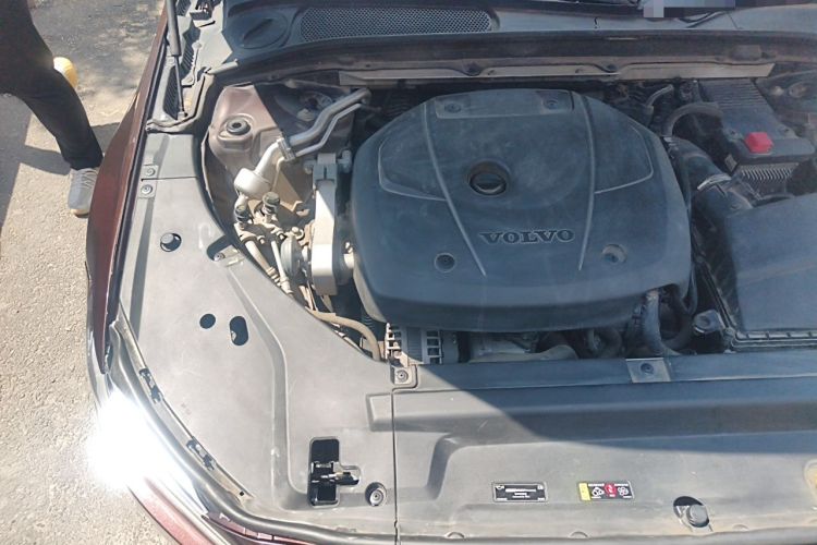 Used Volvo S90 2017 T5 Zhiyuan Edition Engine Bay Right