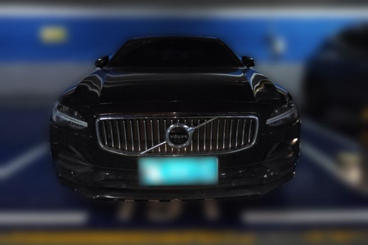 Used Volvo S90 2017 T4 Zhiyuan Edition Front