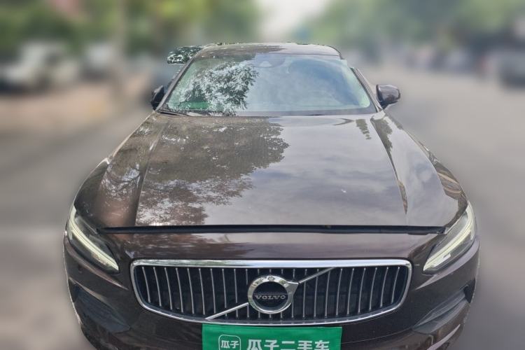 Used Volvo S90 2017 T4 Zhiyuan Edition Front