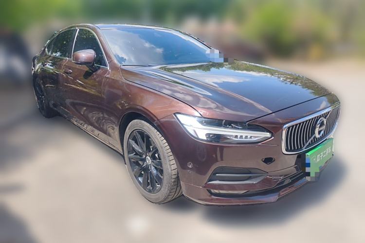 Used Volvo S90 2017 T5 Zhiyuan Edition Front Right 45 Deg