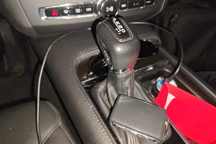 Used Volvo S90 2017 T4 Zhiyuan Edition Gear Lever