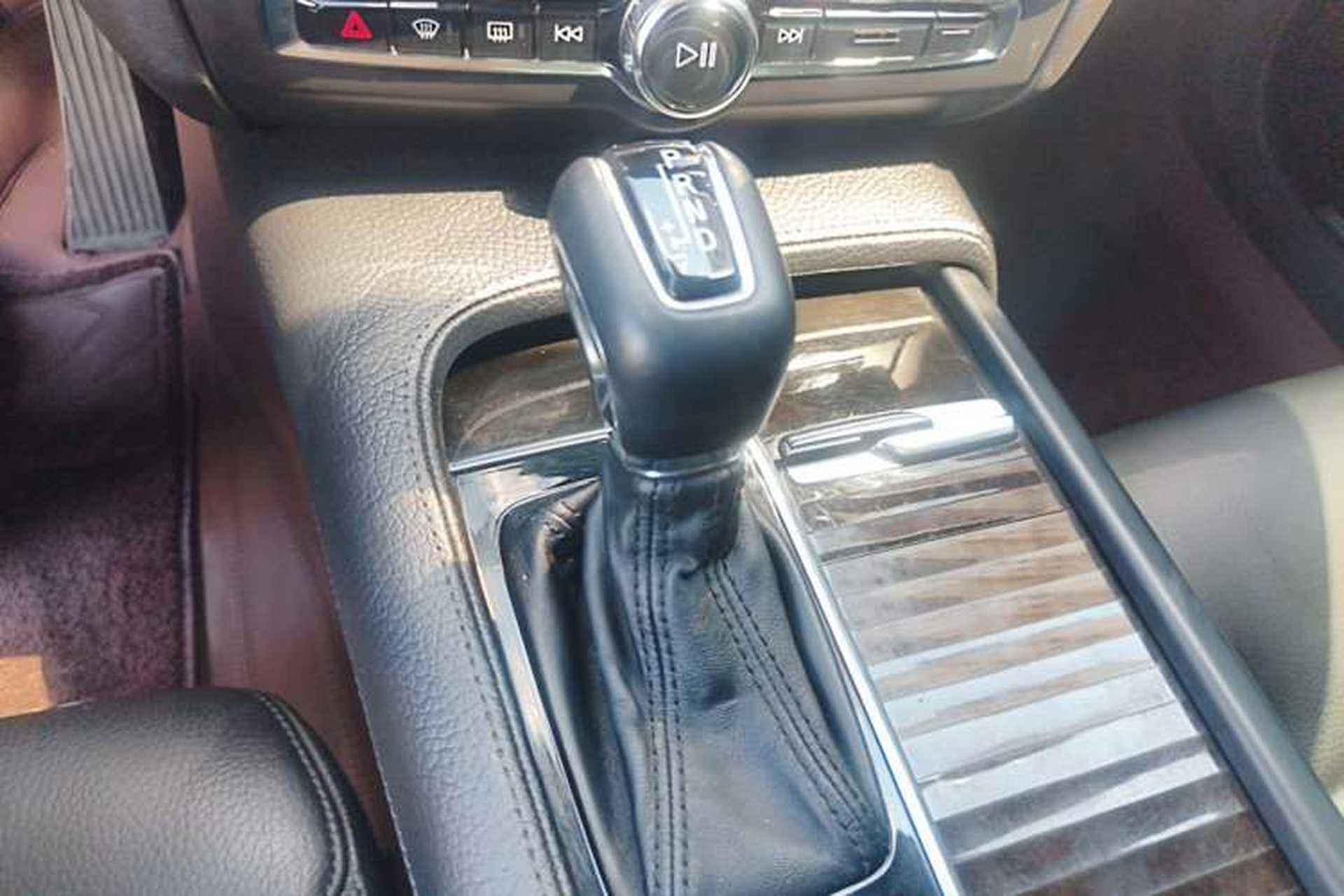 Used Volvo S90 2017 T5 Zhiyuan Edition Gear Lever