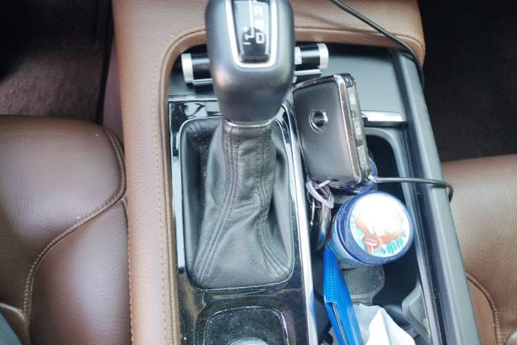 Used Volvo S90 2017 T4 Zhiyi Edition Gear Lever