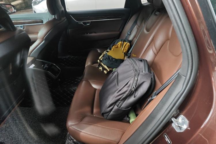Used Volvo S90 2017 T4 Zhiyuan Edition Left Rear Seat