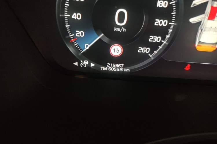 Used Volvo S90 2017 T5 Prestige Edition Odometer Close Up