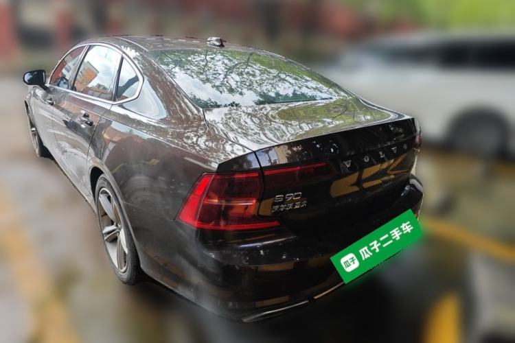 Used Volvo S90 2017 T4 Zhiyuan Edition Rear Left 45 Deg