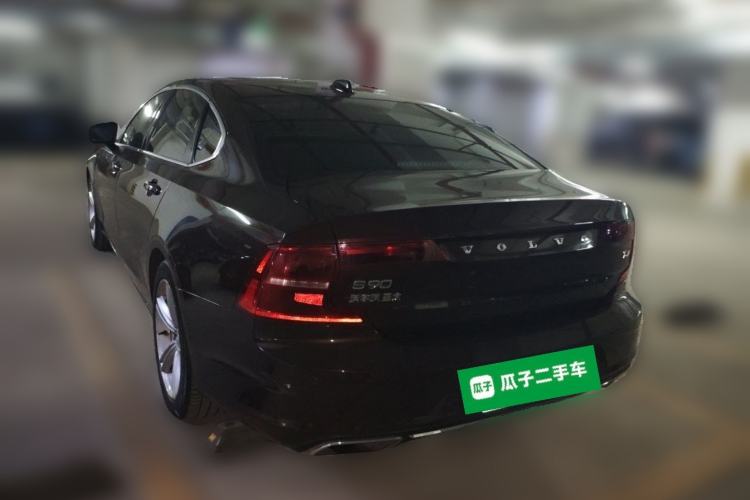 Used Volvo S90 2017 T4 Zhiyuan Edition Rear Left 45 Deg
