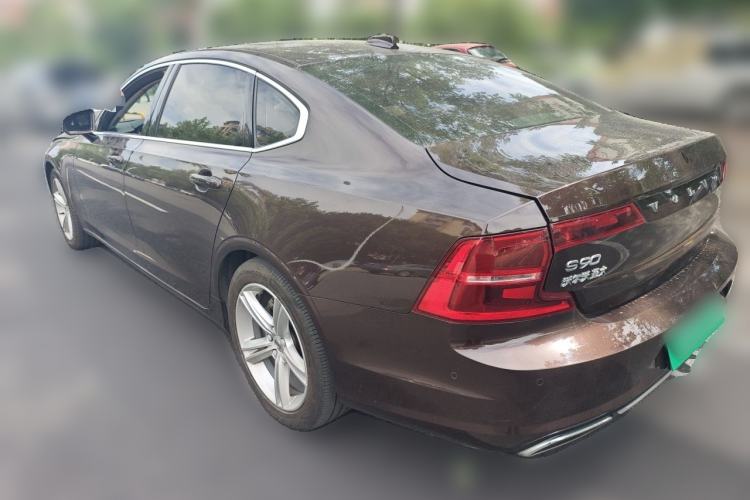 Used Volvo S90 2017 T4 Zhiyuan Edition Rear Left 45 Deg