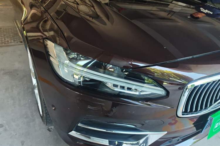 Used Volvo S90 2017 T5 Prestige Edition Right Front Headlight