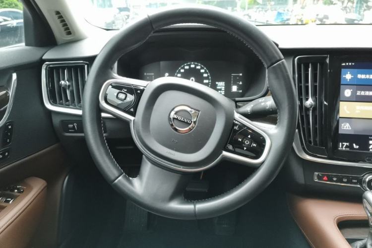 Used Volvo S90 2017 T4 Zhiyuan Edition Steering Wheel