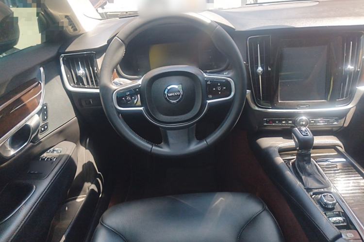 Used Volvo S90 2017 T5 Zhiyuan Edition Steering Wheel