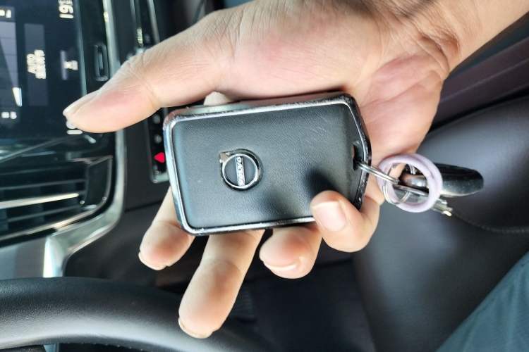Used Volvo S90 2017 T4 Zhiyi Edition Vehicle Key