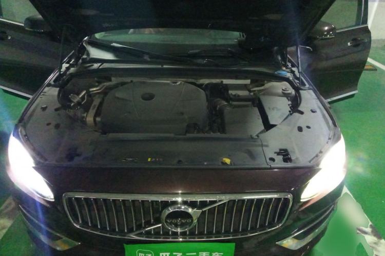 Used Volvo S90 2017 T5 Smart Luxury Edition Engine Bay