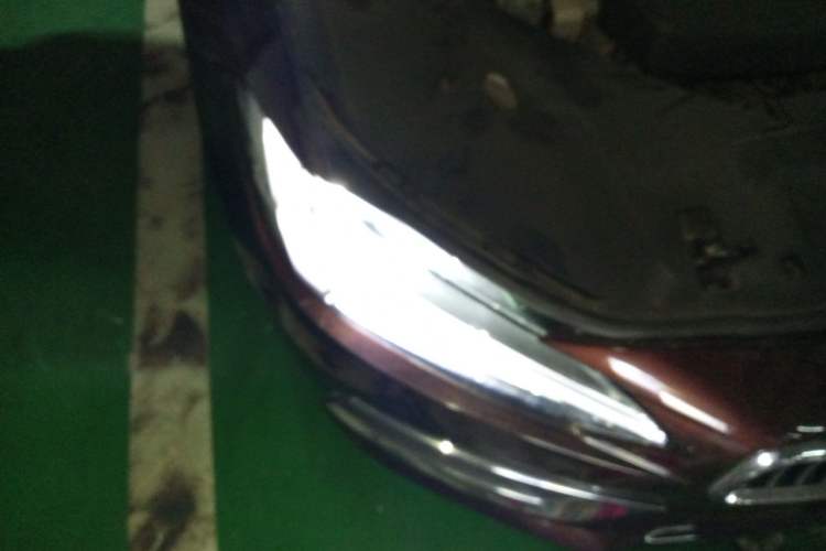 Used Volvo S90 2017 T5 Smart Luxury Edition Right Front Headlight