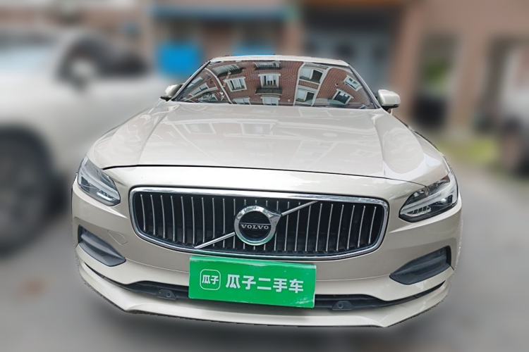 Used Volvo S90 2017 T4 Zhiyi Edition Front