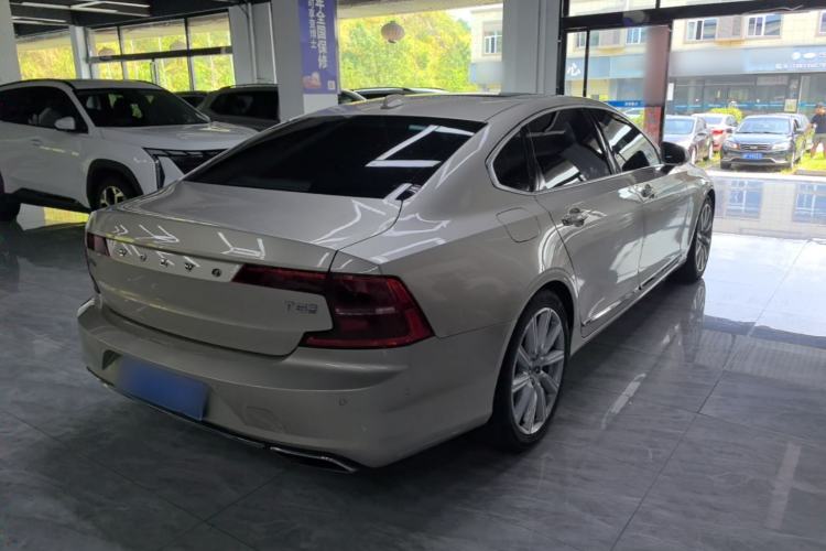 Used Volvo S90 2017 T5 Smart Luxury Edition Rear Right 45 Deg