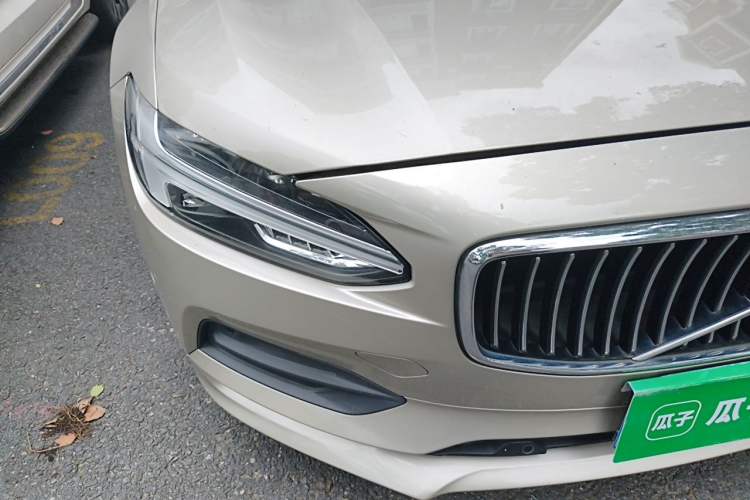 Used Volvo S90 2017 T4 Zhiyi Edition Right Front Headlight