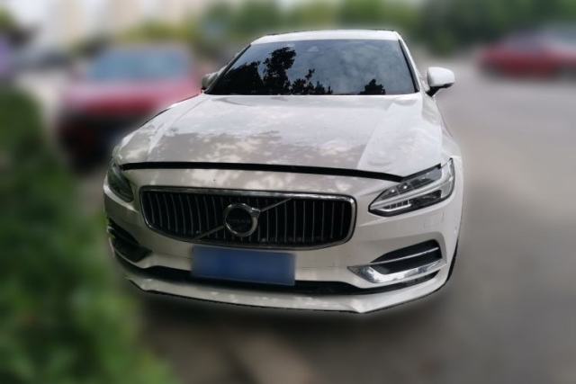 Used Volvo S90 2017 T5 Smart Luxury Edition