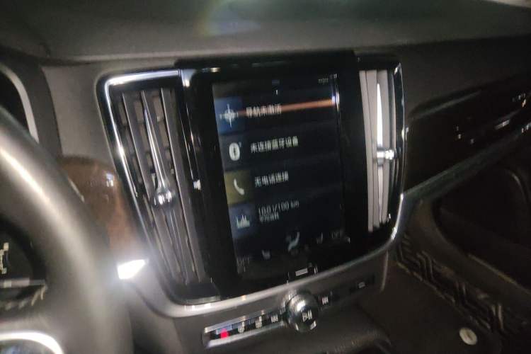 Used Volvo S90 2017 T4 Zhiyuan Edition Audio And AC Panel