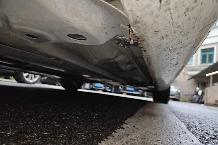 Used Volvo S90 2017 T4 Zhiyuan Edition Chassis Front Left