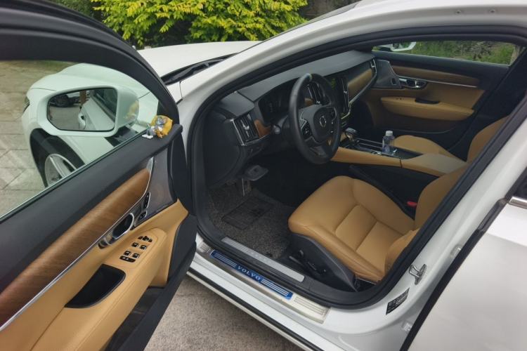 Used Volvo S90 2017 T4 Zhiyuan Edition Driver Seat