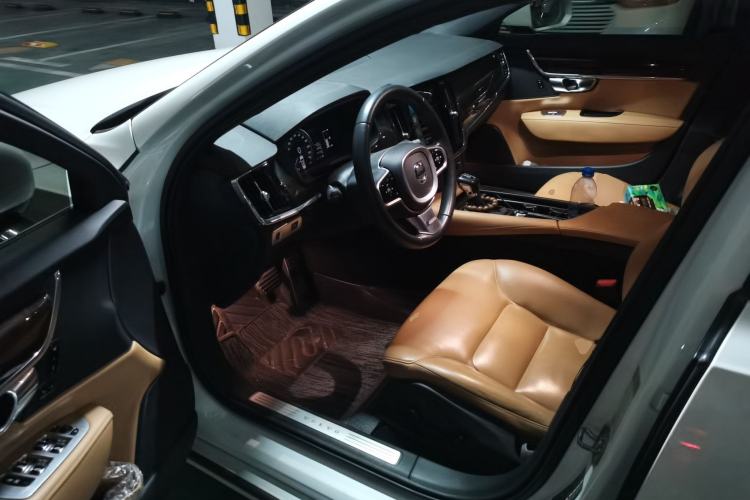 Used Volvo S90 2017 T4 Zhiyuan Edition Driver Seat