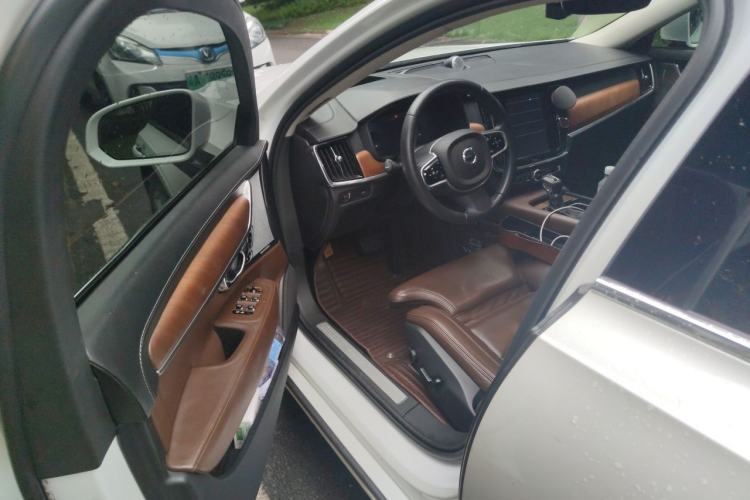 Used Volvo S90 2017 T5 Prestige Edition Driver Seat