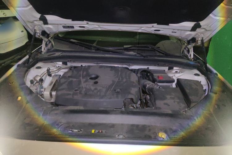Used Volvo S90 2017 T4 Zhiyuan Edition Engine Bay