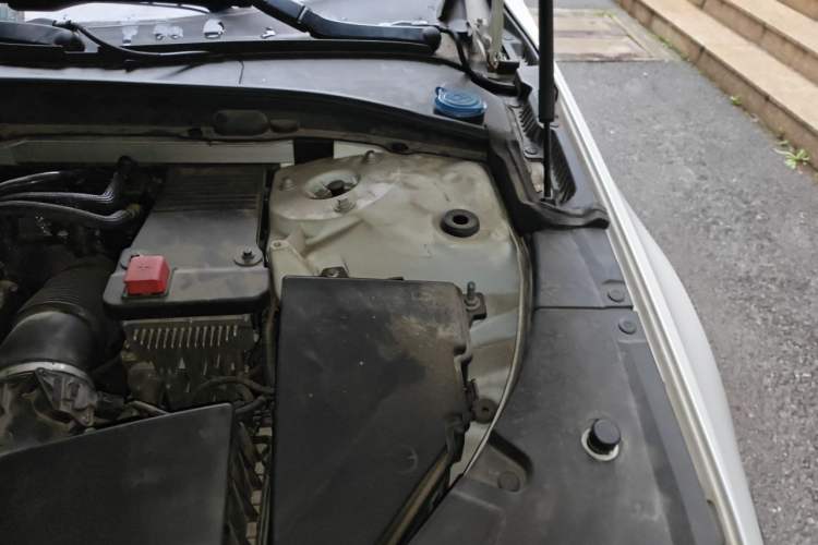 Used Volvo S90 2017 T4 Zhiyuan Edition Engine Bay Left