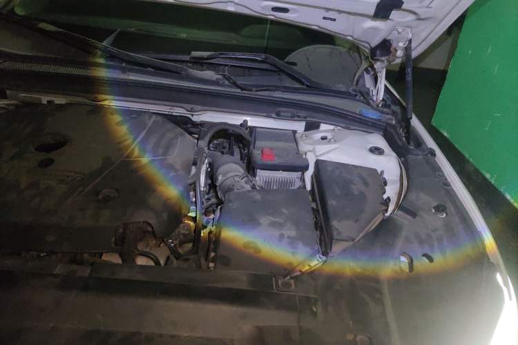 Used Volvo S90 2017 T4 Zhiyuan Edition Engine Bay Left