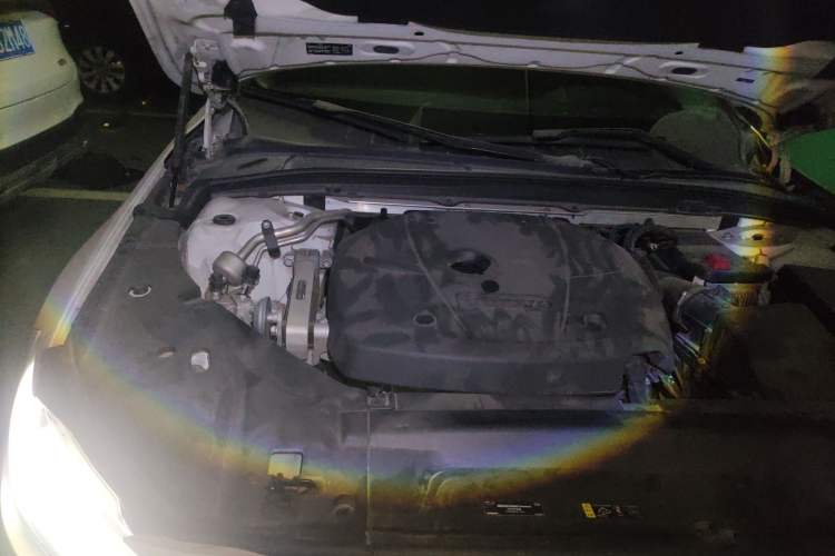 Used Volvo S90 2017 T4 Zhiyuan Edition Engine Bay Right