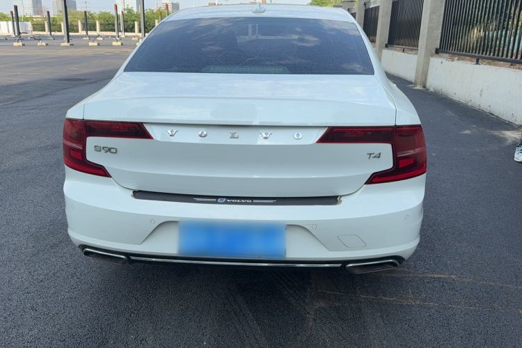 Used Volvo S90 2017 T4 Zhiyi Edition Exterior 4