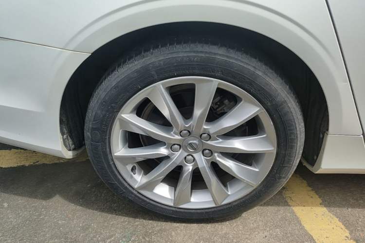 Used Volvo S90 2017 T5 Zhiyuan Edition Exterior 5