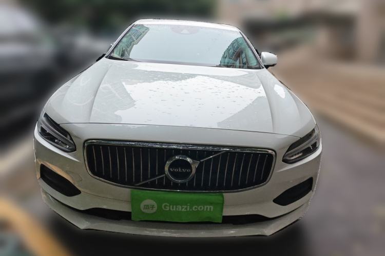 Used Volvo S90 2017 T4 Zhiyuan Edition Front