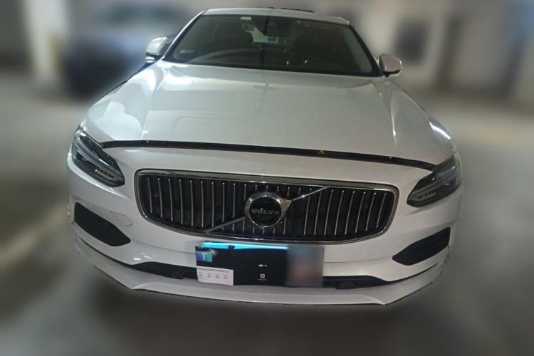 Used Volvo S90 2017 T4 Zhiyi Edition Front