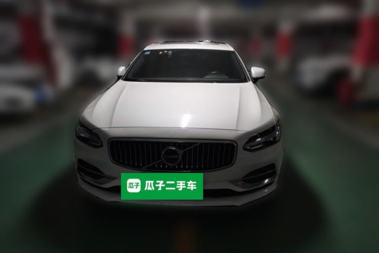 Used Volvo S90 2017 T4 Zhiyuan Edition Front