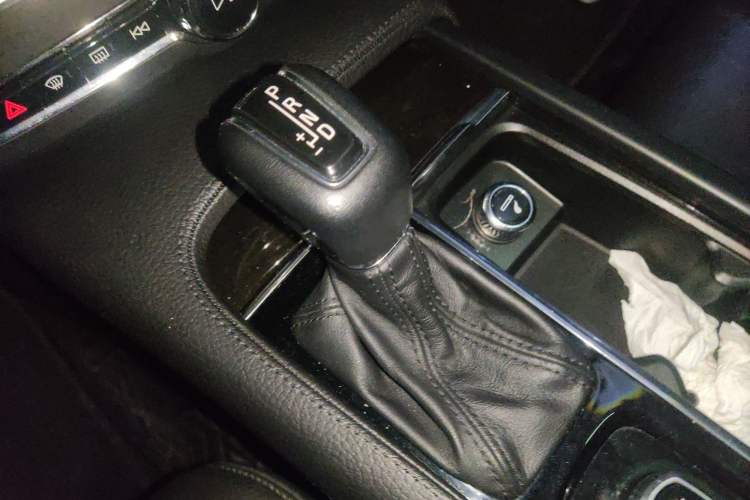 Used Volvo S90 2017 T4 Zhiyuan Edition Gear Lever
