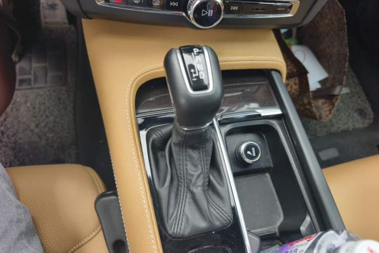 Used Volvo S90 2017 T4 Zhiyuan Edition Gear Lever