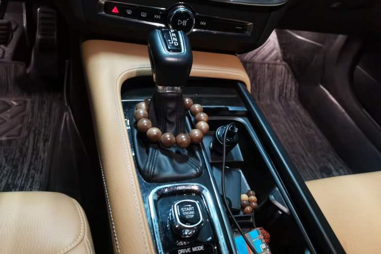 Used Volvo S90 2017 T4 Zhiyuan Edition Gear Lever