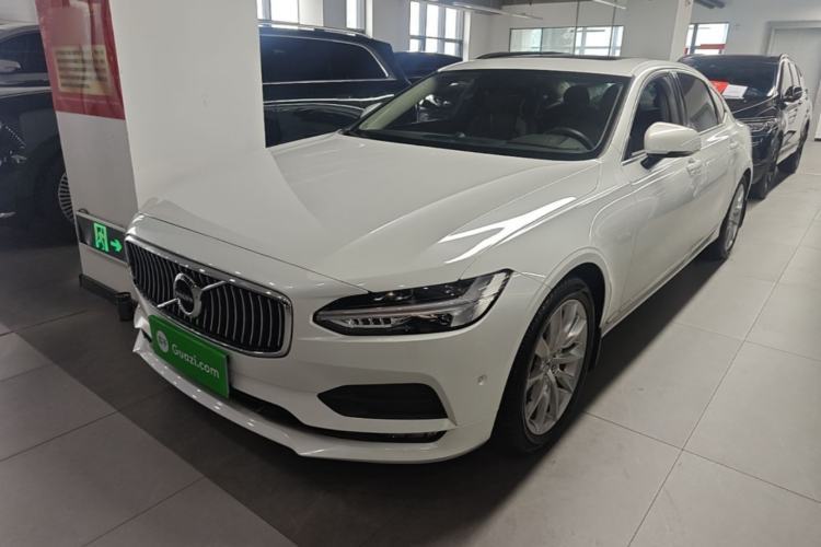 Used Volvo S90 2017 T5 Zhiyuan Edition Guazi used car, China used car export, Used car for sale, Used Volvo cars, Cheapest cars for sale