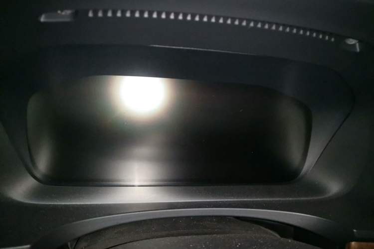 Used Volvo S90 2017 T5 Prestige Edition Instrument Cluster