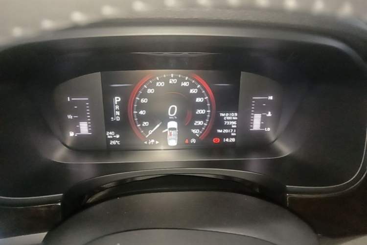 Used Volvo S90 2017 T4 Zhiyuan Edition Instrument Cluster