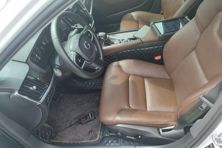 Used Volvo S90 2017 T5 Zhiyuan Edition Left Front Seat