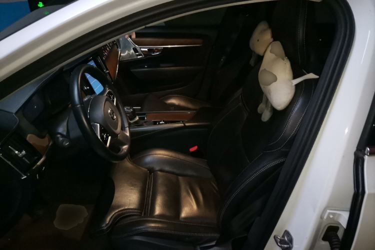 Used Volvo S90 2017 T5 Prestige Edition Left Front Seat
