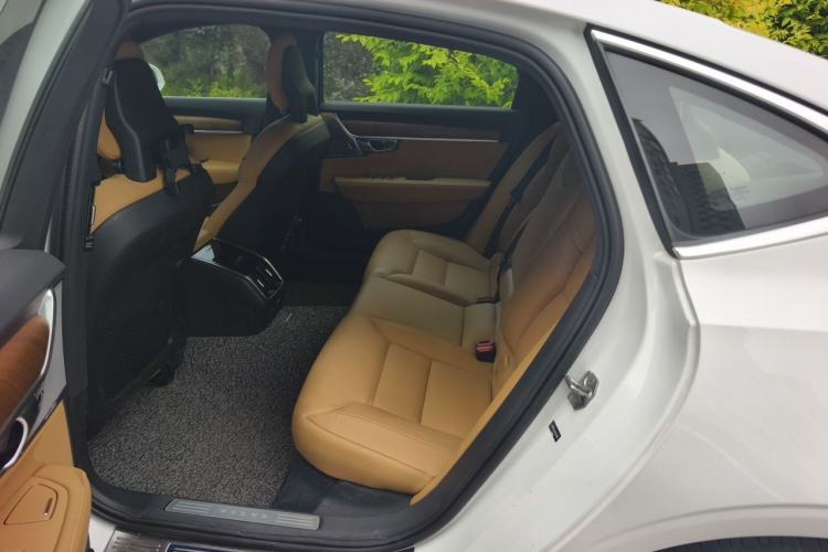 Used Volvo S90 2017 T4 Zhiyuan Edition Left Rear Seat