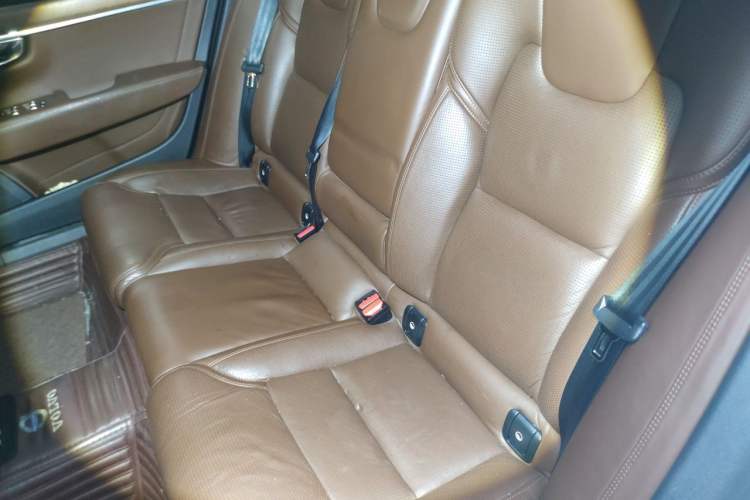 Used Volvo S90 2017 T5 Prestige Edition Left Rear Seat