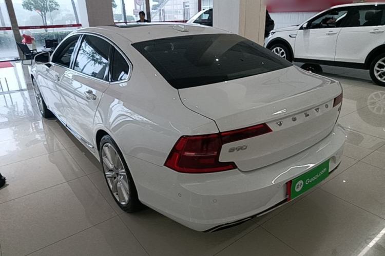Used Volvo S90 2017 T5 Smart Luxury Edition Rear Left 45 Deg
