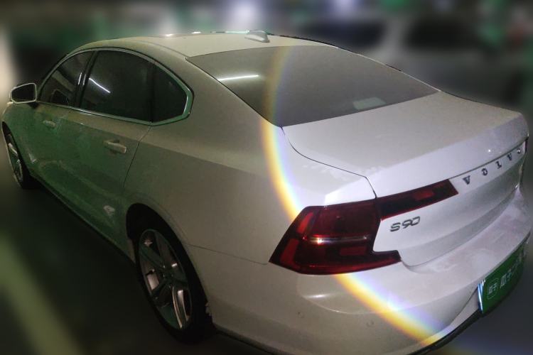 Used Volvo S90 2017 T4 Zhiyuan Edition Rear Left 45 Deg
