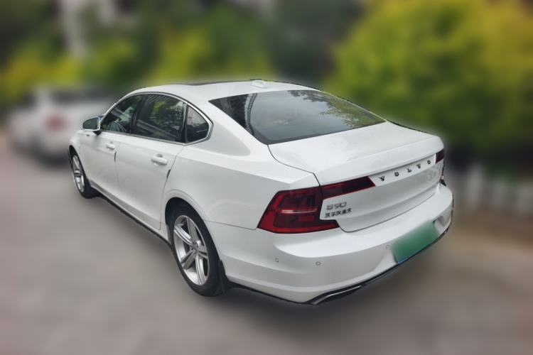 Used Volvo S90 2017 T4 Zhiyuan Edition Rear Left 45 Deg