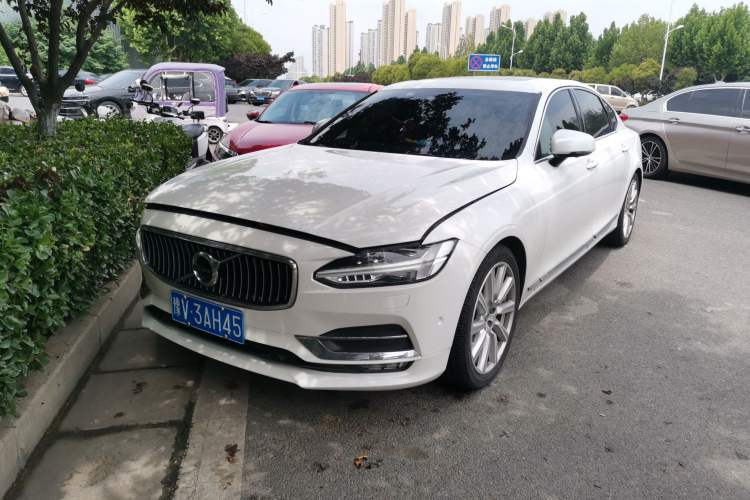 Used Volvo S90 2017 T5 Smart Luxury Edition Right Front Headlight